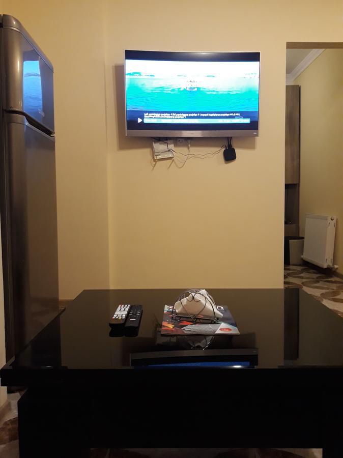 Melania'S House Apartment Batumi Bagian luar foto