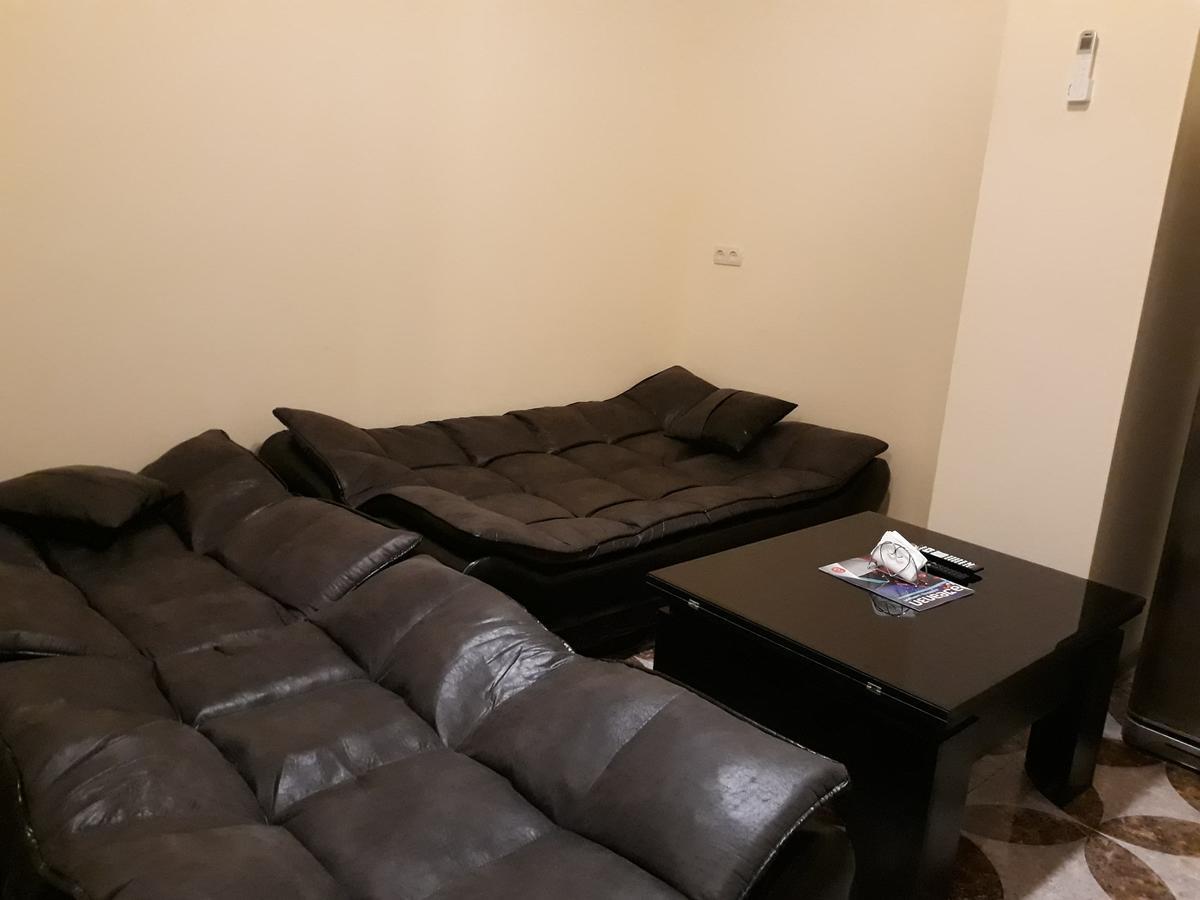 Melania'S House Apartment Batumi Bagian luar foto